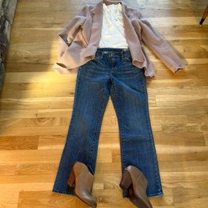 GAP Denim 1969 Classic Fit Relaxed Jeans Size 4A